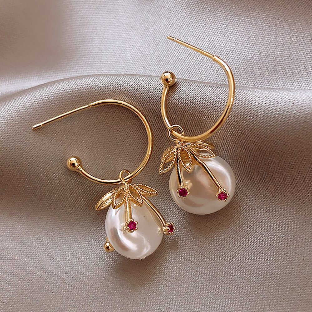 Vintage Natural Geniune Pearl Earrings 925 Sterling Silver Post